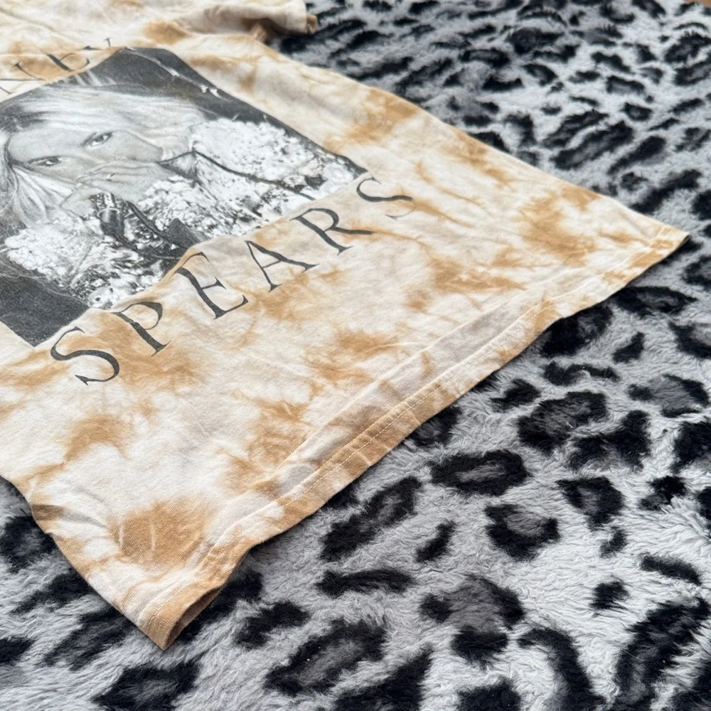 Britney Spears Graphic Tie-Dye Tee - Picture 4 of 5